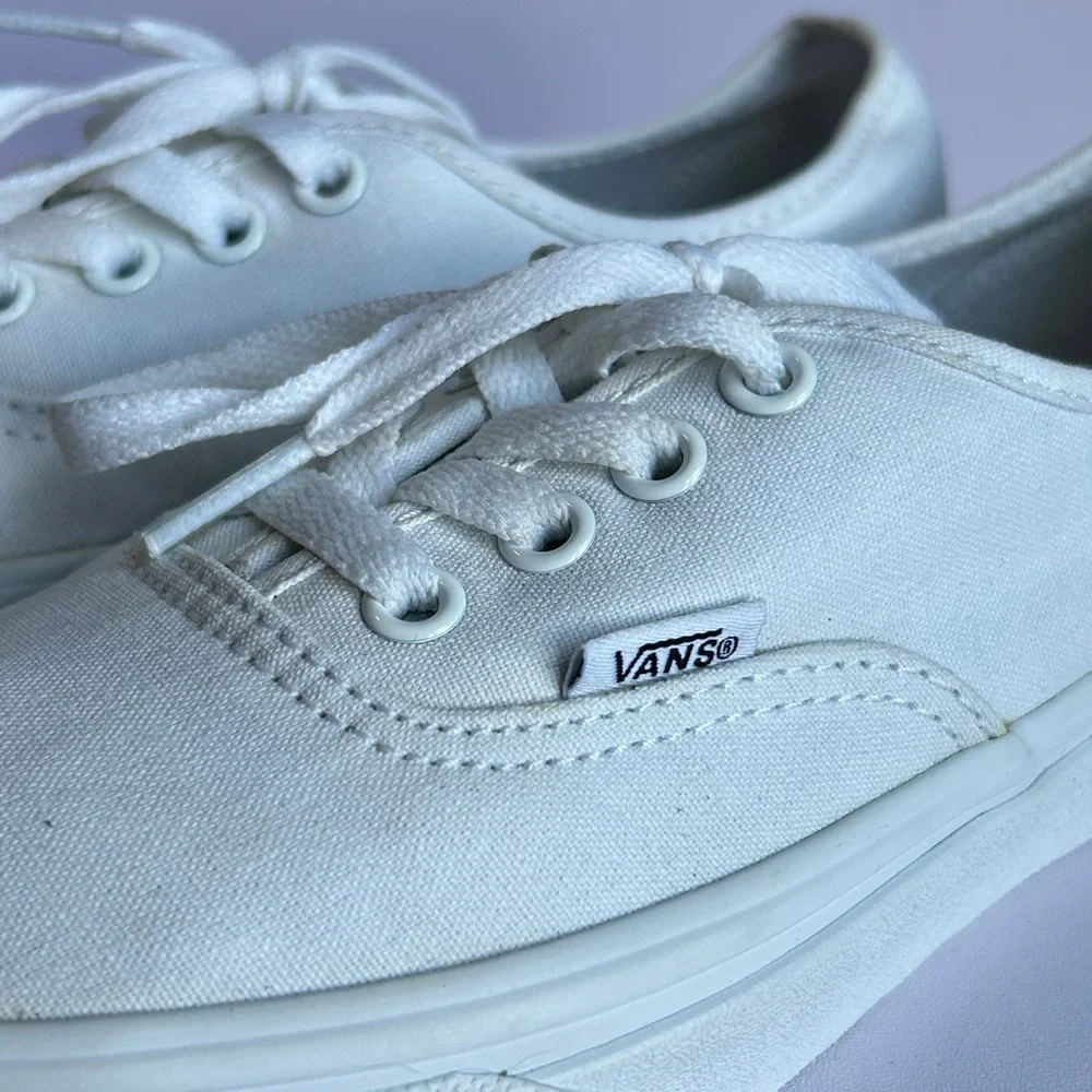 Vans Authentic Skate Women’s Shoe  Size: 5.5 True White - Picture 11 of 14